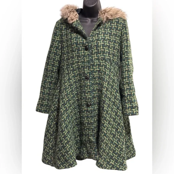 Green and Yellow Patterned Coat - Picture 1 of 5